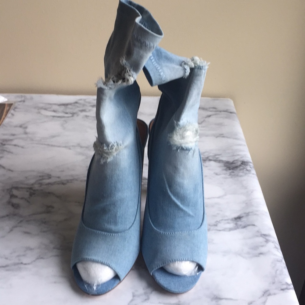 Denim heels open back size 7. New - Picture 2 of 5